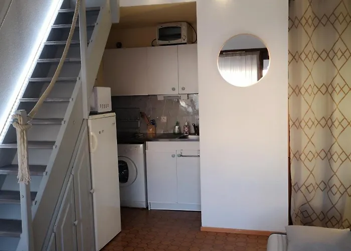 Apartment 600m De La